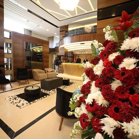 فندق صحارى الخليج Sahara Gulf Hotel Apartments Амман Экстерьер фото