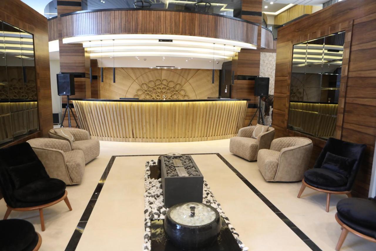 فندق صحارى الخليج Sahara Gulf Hotel Apartments Амман Экстерьер фото